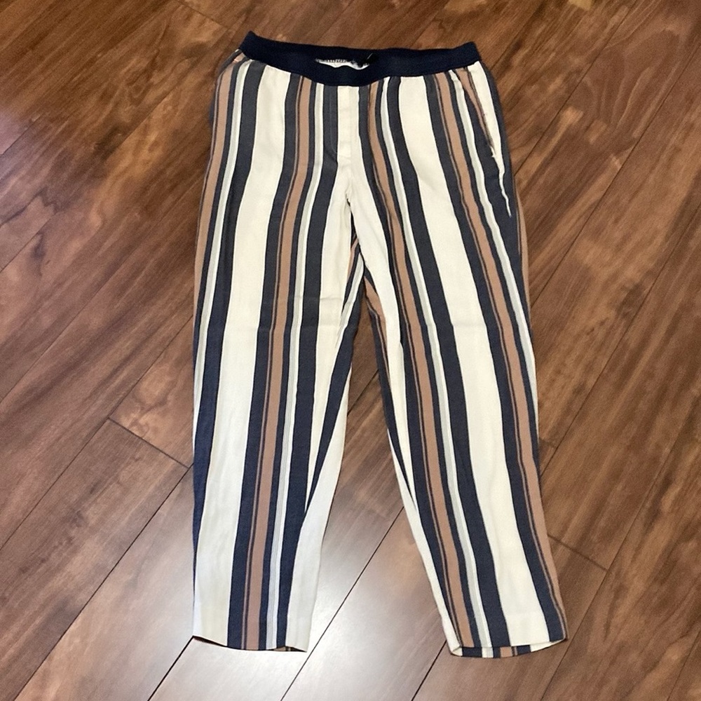 Woman’s ankle dress pants
